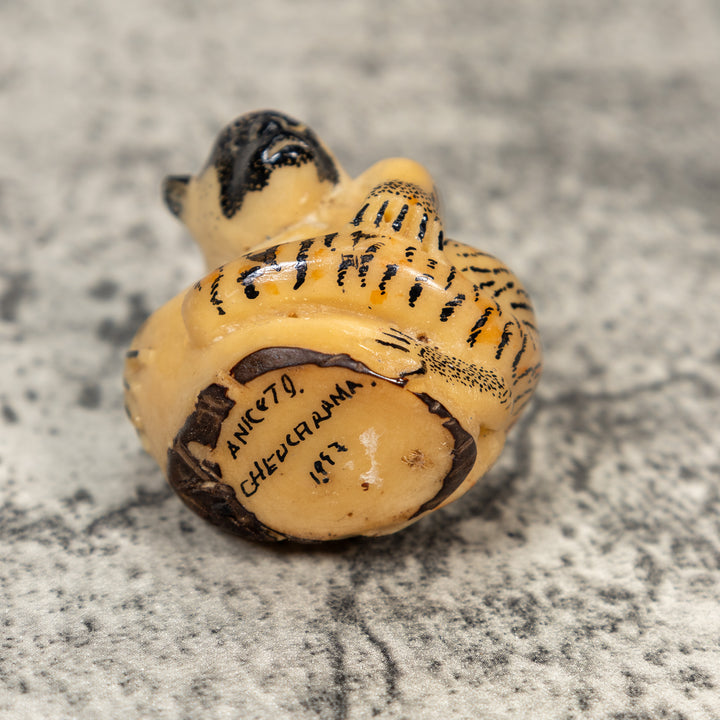 Monotiti Monkey Tagua Carving