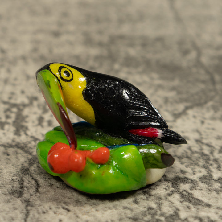 Toucan Parrot Bird Tagua Carving