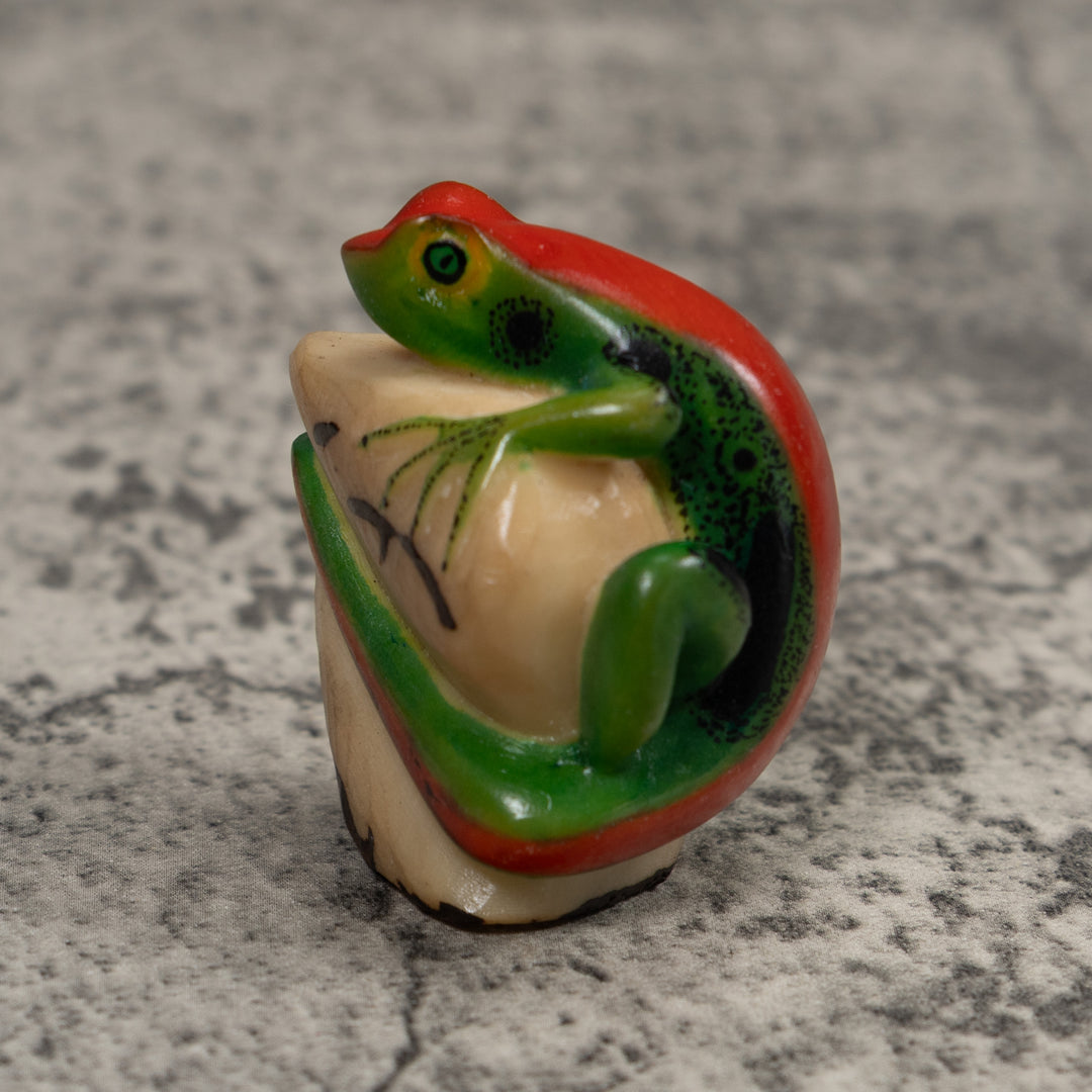 Red And Green Frog Tagua Carving