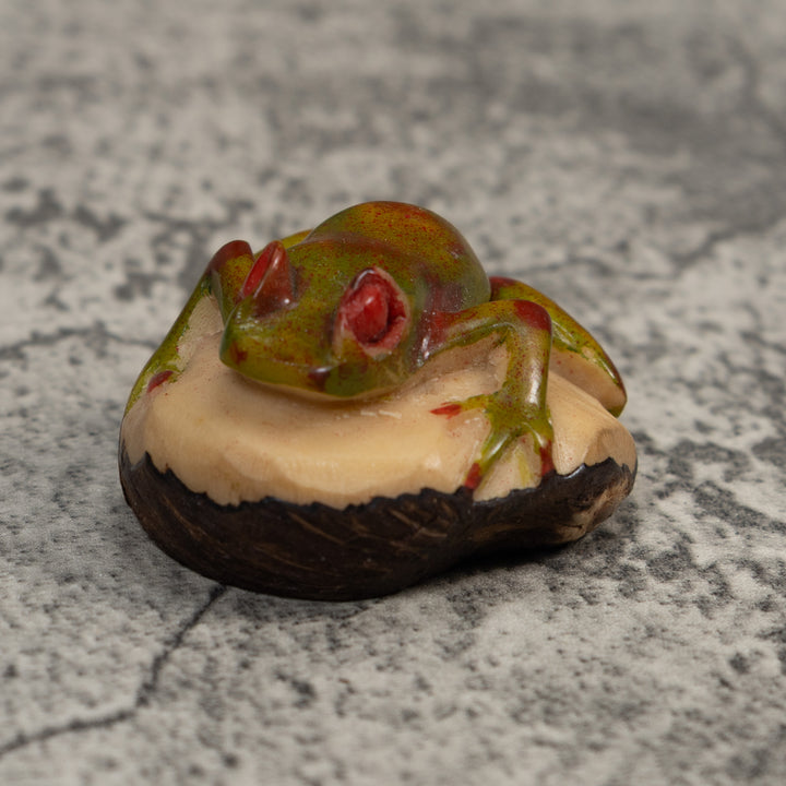 Vintage Green And Red Poison Dart Frog Tagua Carving