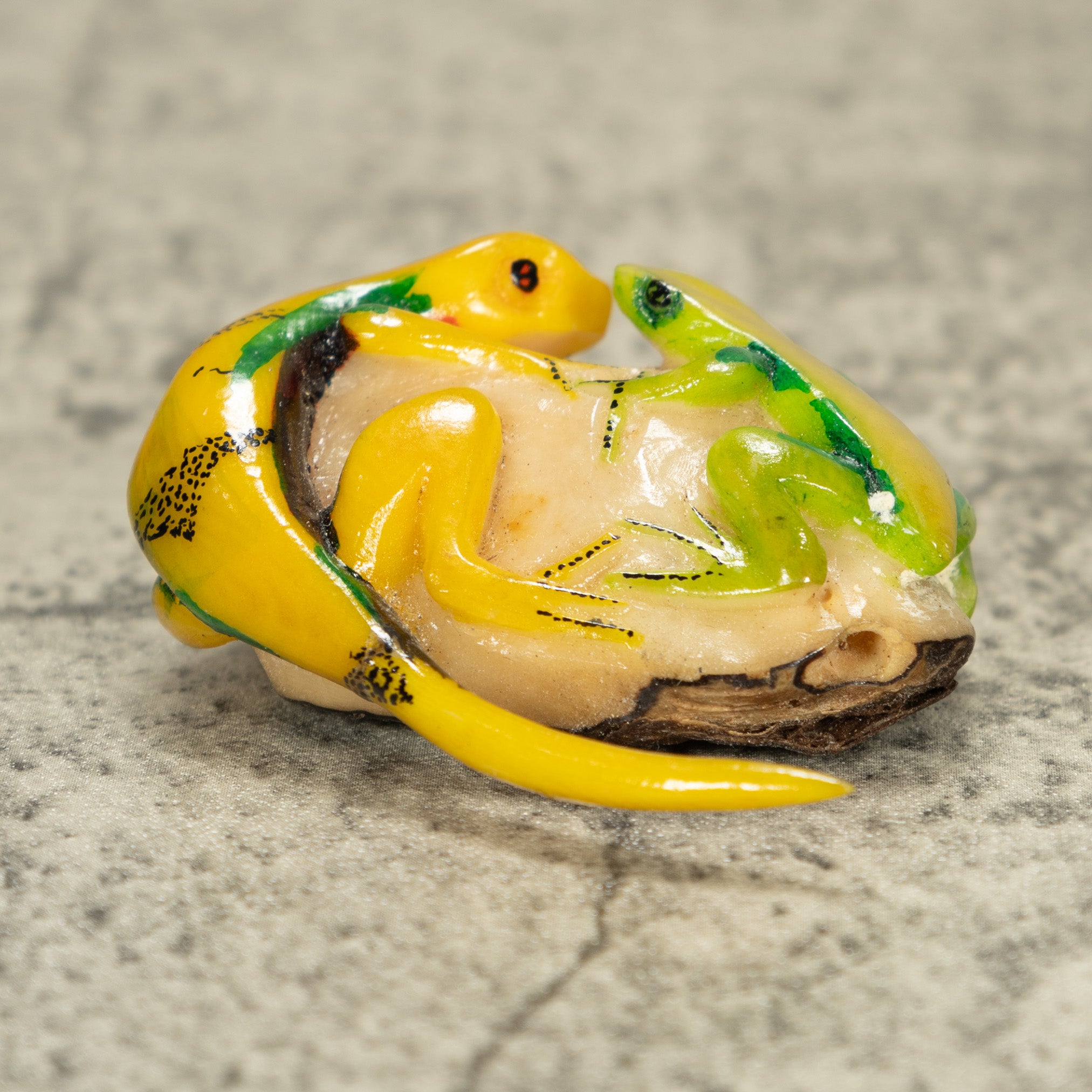 Yellow And Green Gecko And Frog Tagua Nut Carving