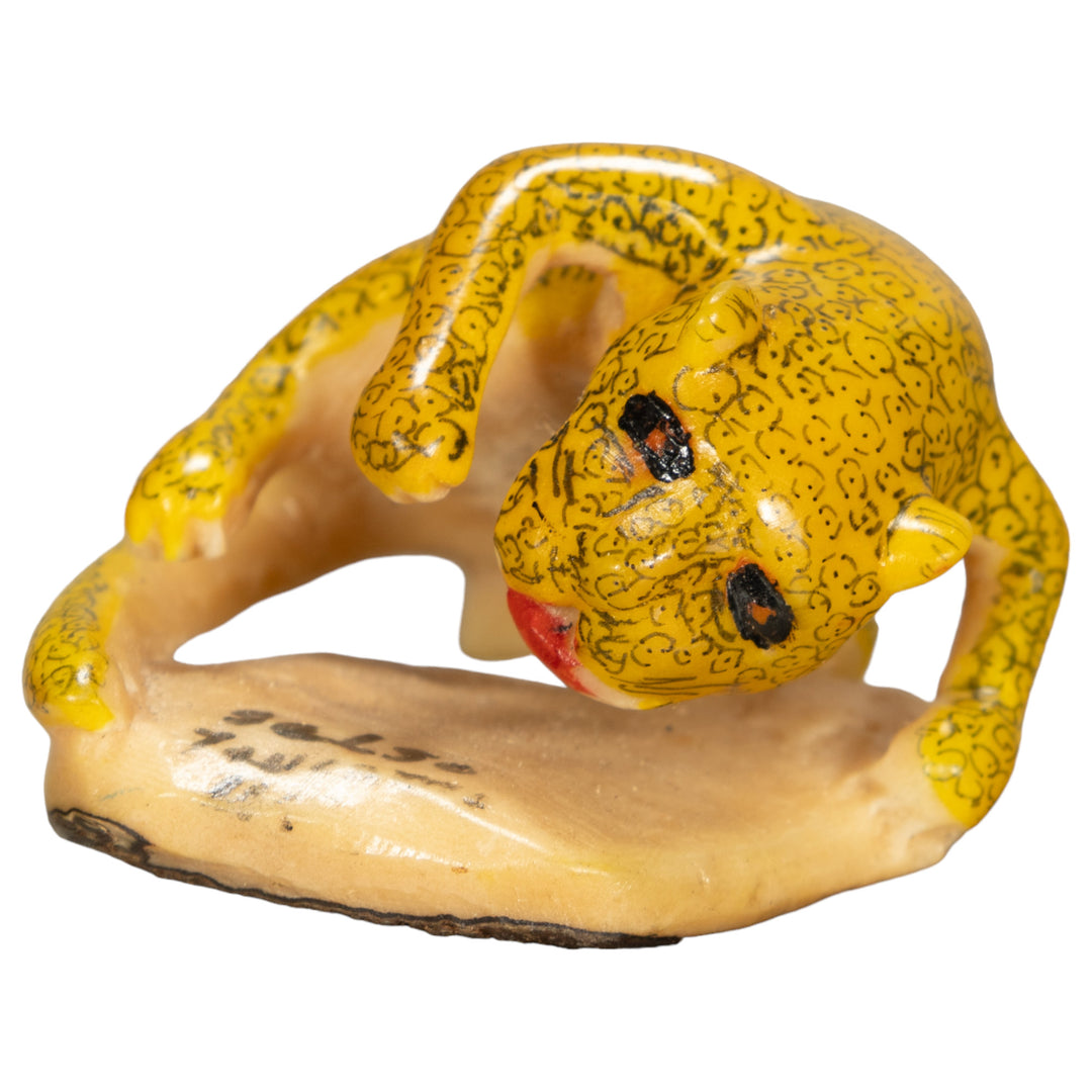 Vintage Puma Cat Tagua Nut Carving