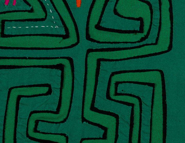 Green Green Classic Design Mola