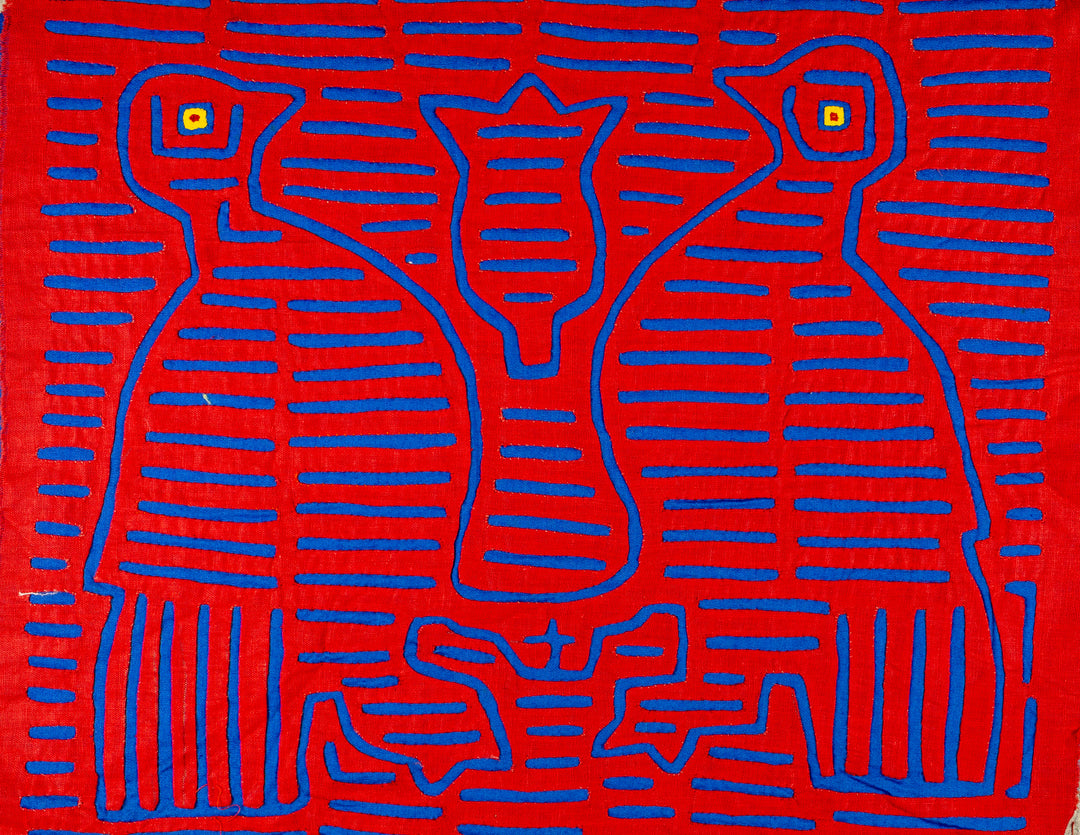 Vintage Red And Blue Who Me Optical Illusion Mola