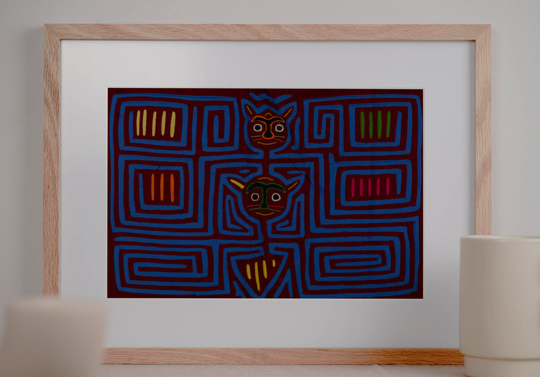 Burgundy And Blue Cat Stack Mola