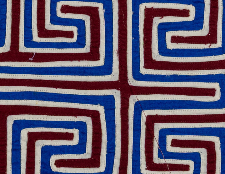 Machine-Stitched Classic Design Mola