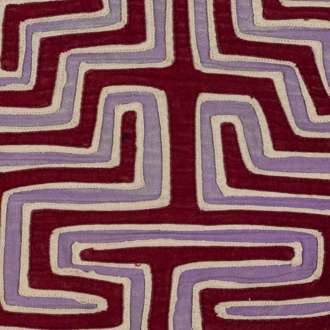 Machine-Stitched Classic Design Mola