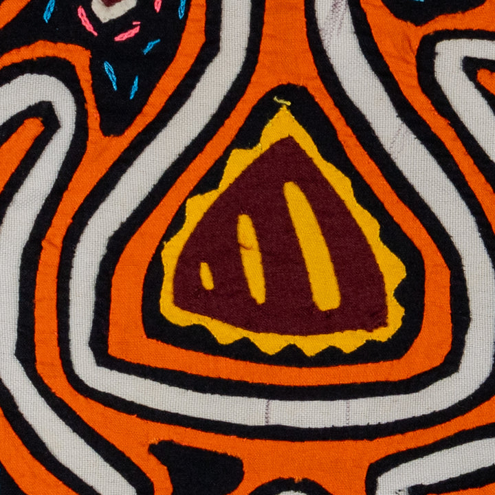 Orange And White Dancing Bird Optical Illusion Mola