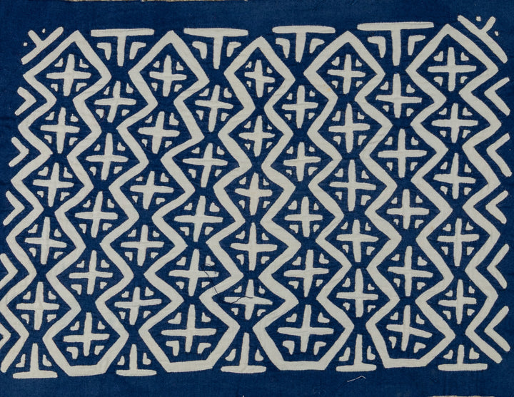 Blue And White Classic Design Mola