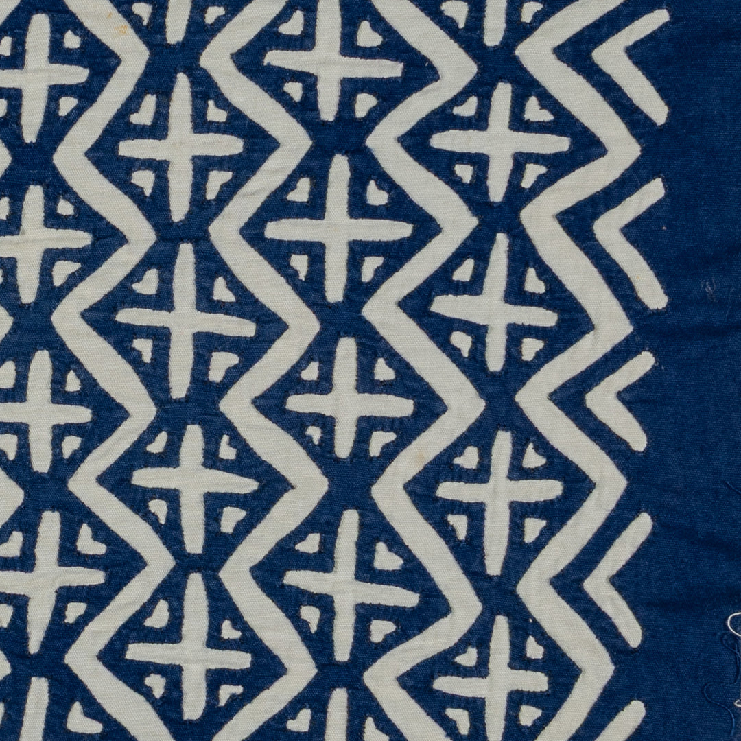 Blue And White Classic Design Mola