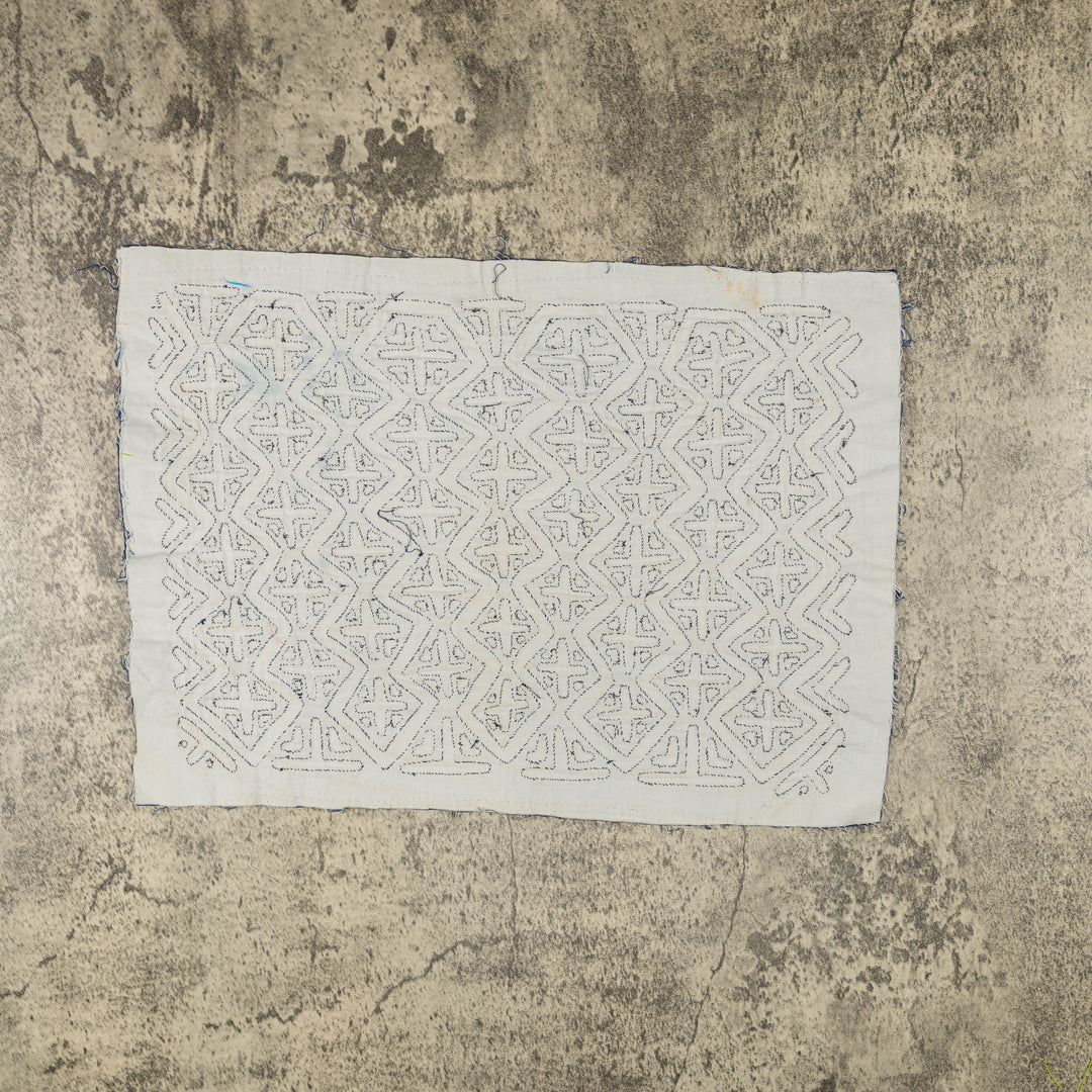 Blue And White Classic Design Mola