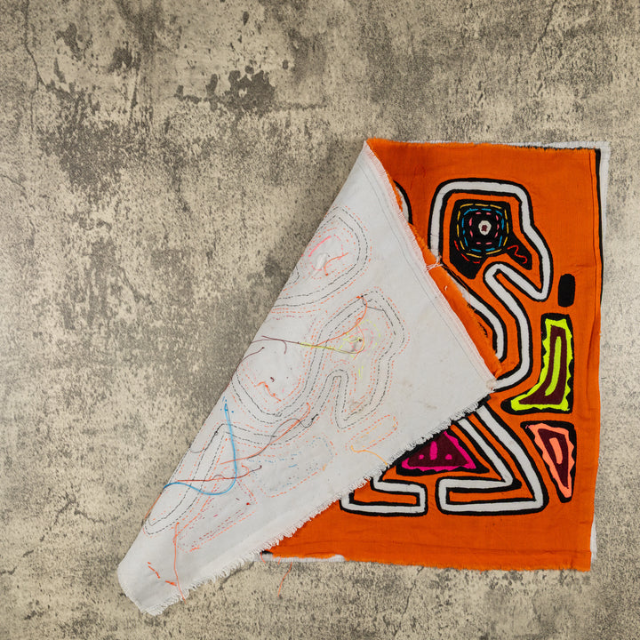 Orange And White Dancing Bird Optical Illusion Mola