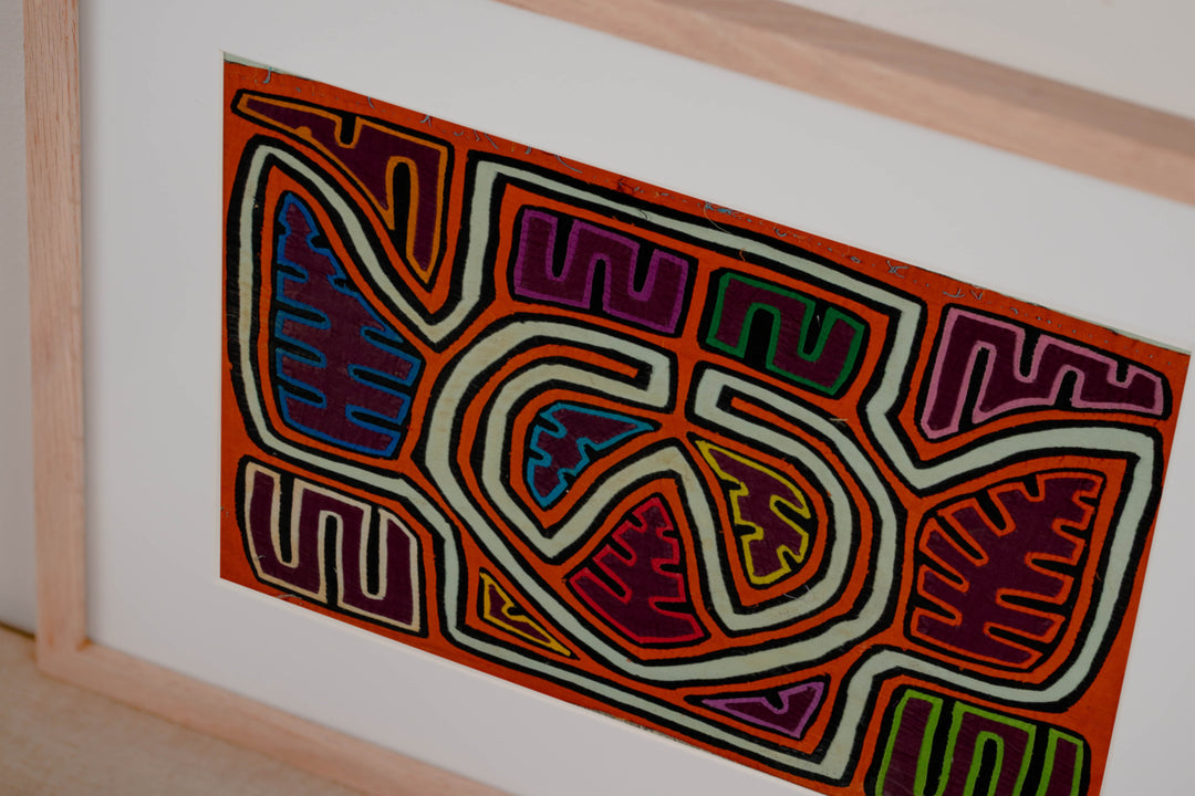 Orange And White Optical Illusion Mola
