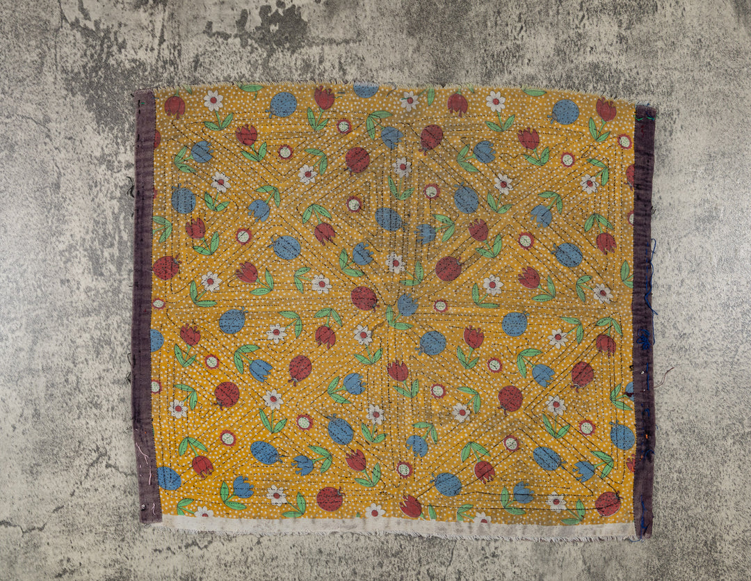 Vintage Black And Gold Classic Design Mola