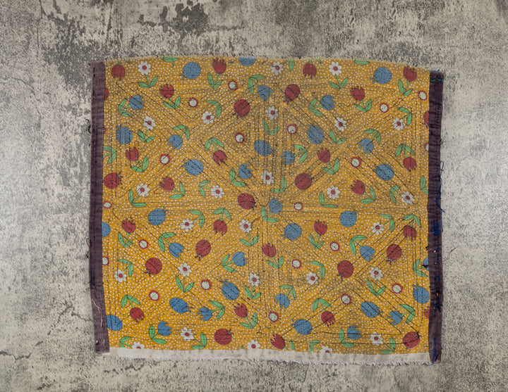 Vintage Black And Gold Classic Design Mola