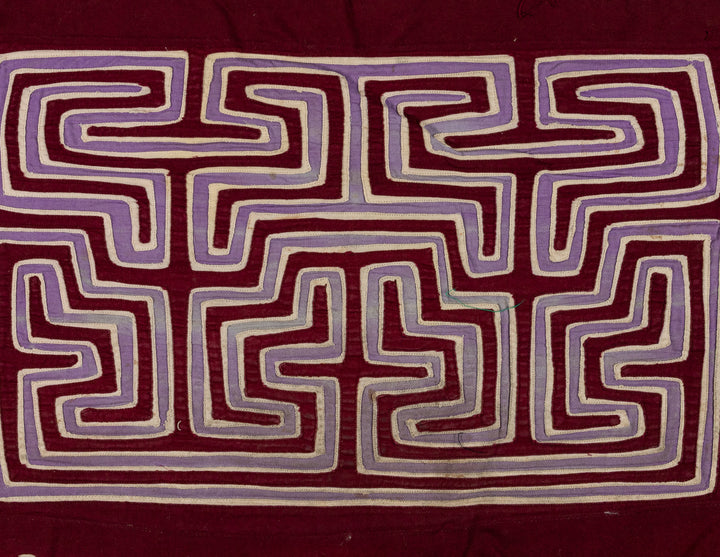 Machine-Stitched Classic Design Mola