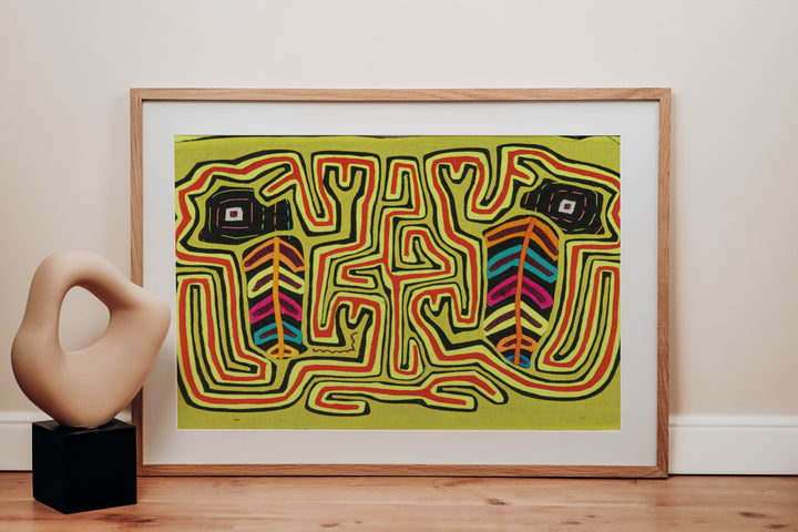 Red And Chartreuse Jungle Critters Climbing To The Sky Mola