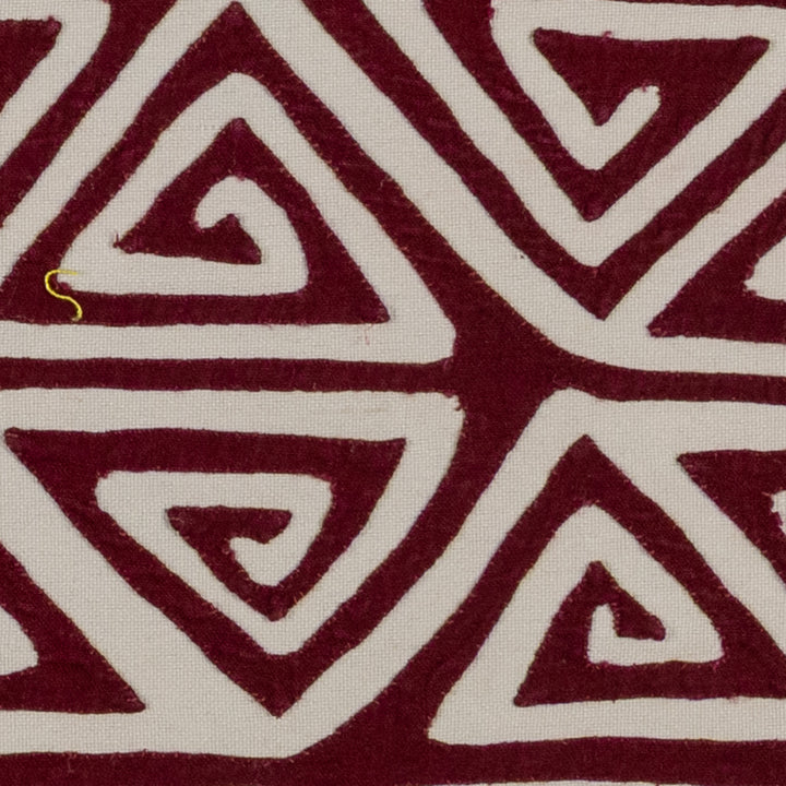 Burgundy And Wite Classic Design Mola