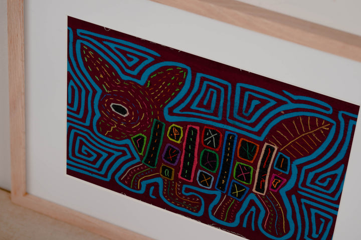 Maroon And Turquoise Big Ear Puppy Dog Mola