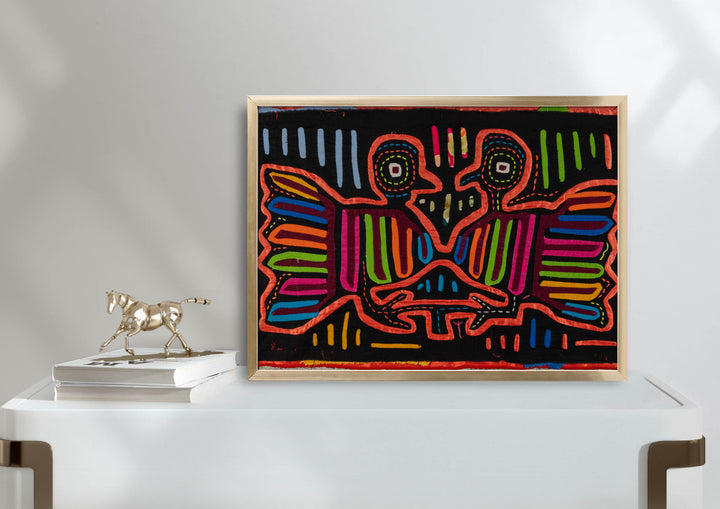 Black And Orange Lovebird Optical Illusion Mola