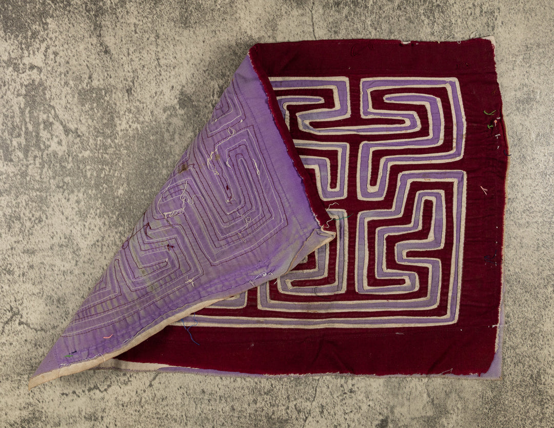 Machine-Stitched Classic Design Mola
