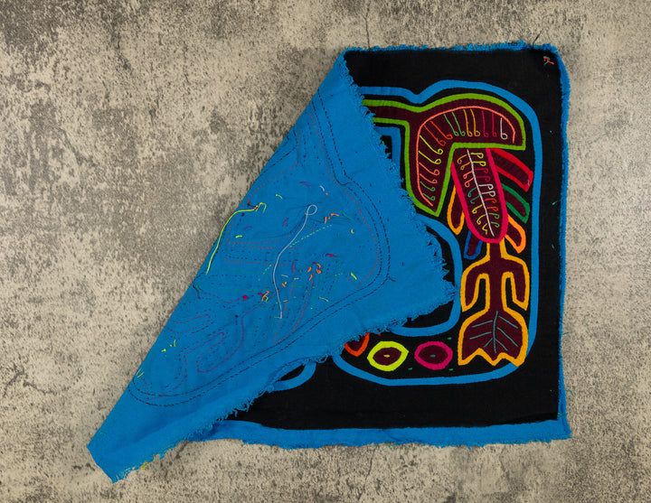 Black And Blue Jungle Foliage Mola