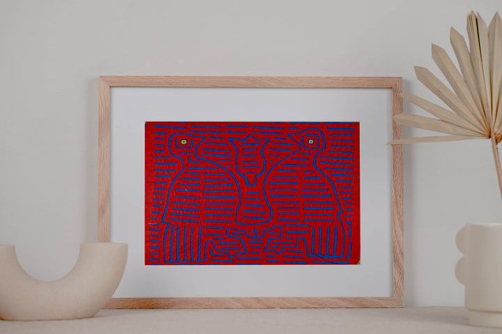 Vintage Red And Blue Who Me Optical Illusion Mola