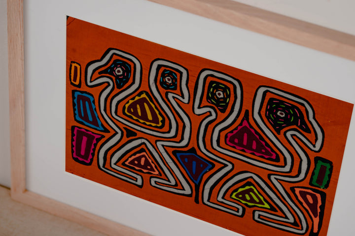 Orange And White Dancing Bird Optical Illusion Mola
