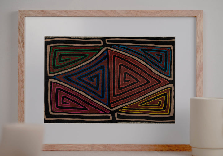 Black And Brown Classic Design Mola