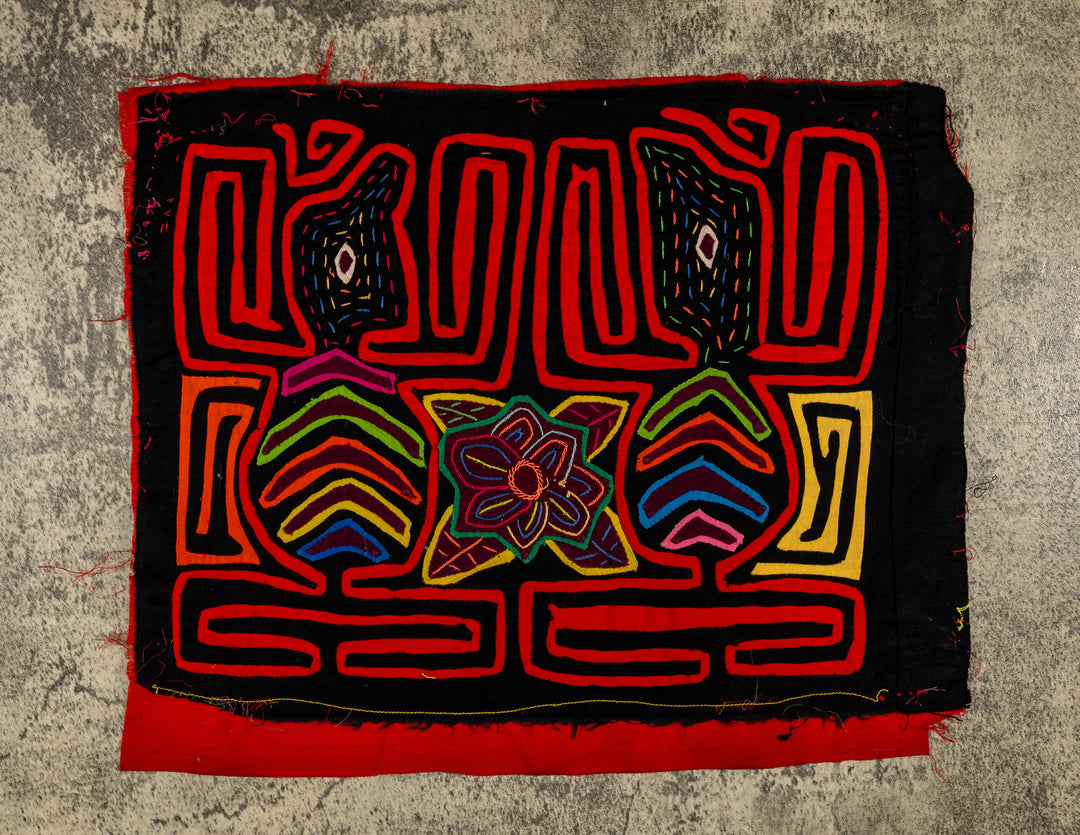 Black And Red Praise The Lord Mola
