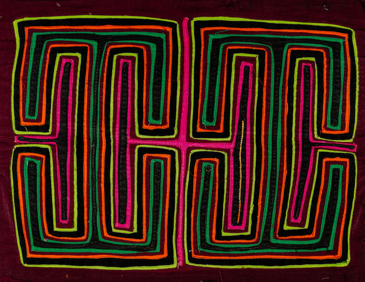 Machine-Stitched Classic Design Mola