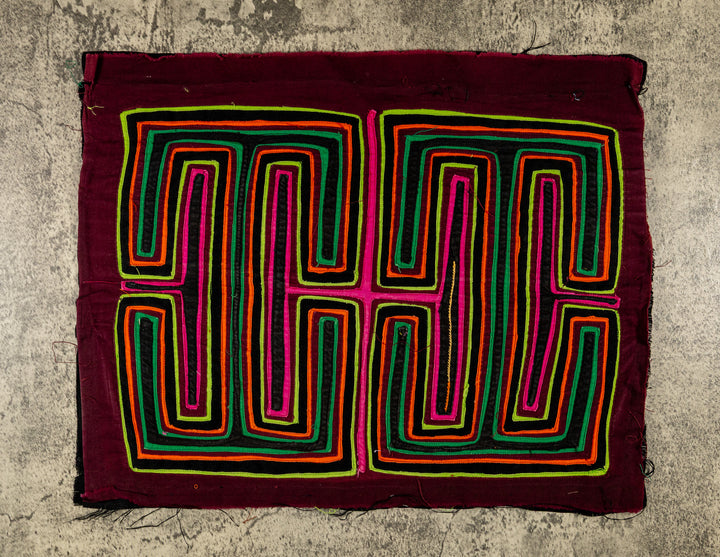 Machine-Stitched Classic Design Mola