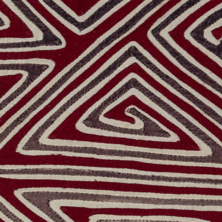 Burgundy And White Classic Design Mola