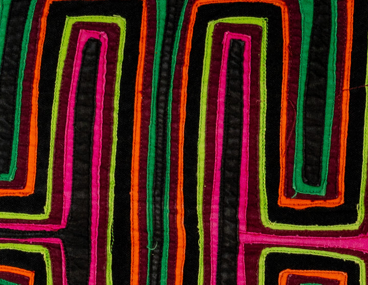 Machine-Stitched Classic Design Mola