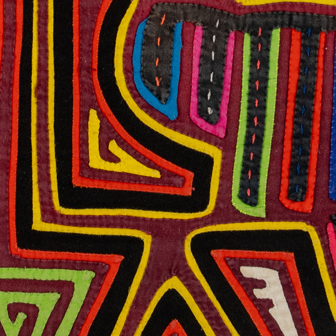 Black Yellow And Maroon Estranged Couple Mola
