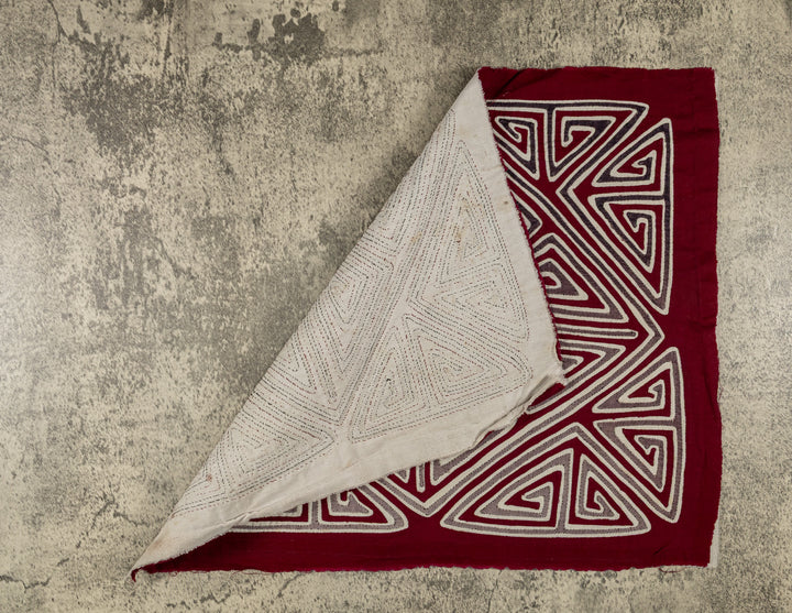 Burgundy And White Classic Design Mola