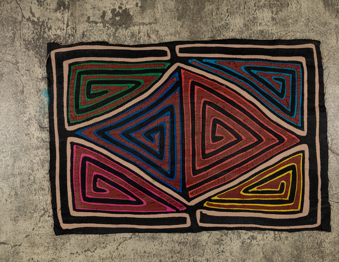 Black And Brown Classic Design Mola