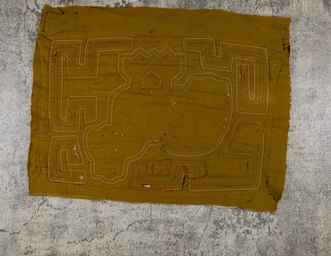 Machine-Stitched Classic Design Mola