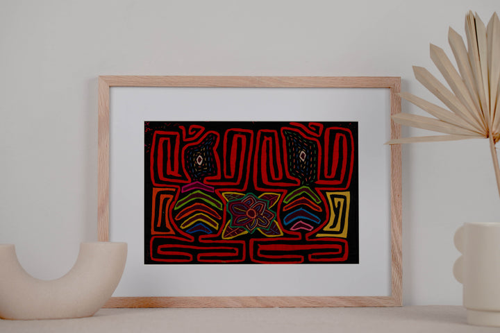 Black And Red Praise The Lord Mola