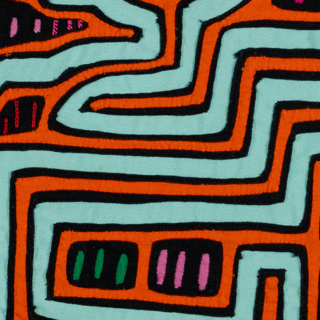 Machine-Stitched Classic Design Mola