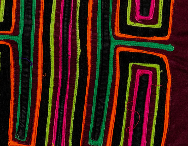 Machine-Stitched Classic Design Mola