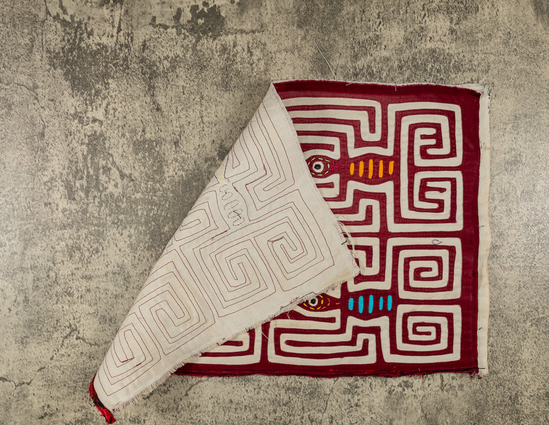 Machine-Stitched Classic Design Mola