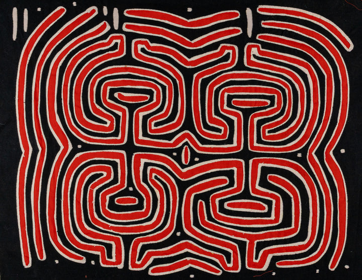 Black And Red Demolition Derby Track Mola