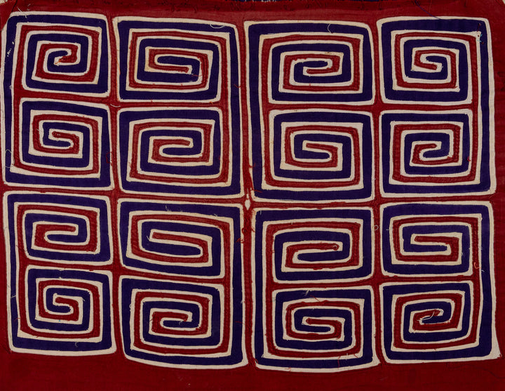 Machine-Stitched Classic Design Mola