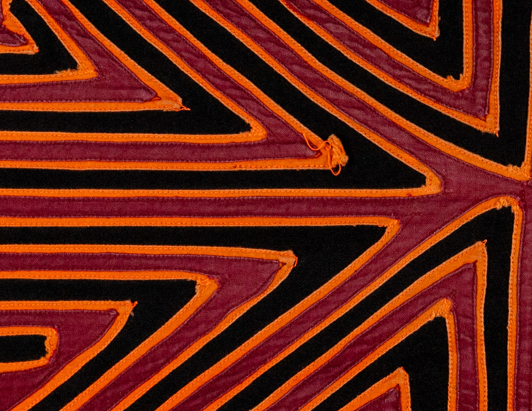 Machine-Stitched Classic Design Mola