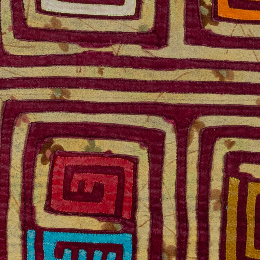 Machine-Stitched Classic Design Mola