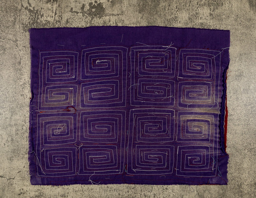 Machine-Stitched Classic Design Mola