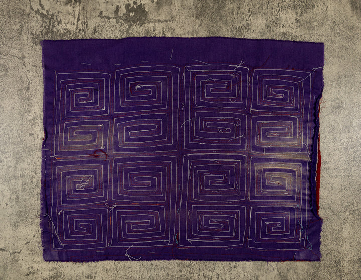 Machine-Stitched Classic Design Mola