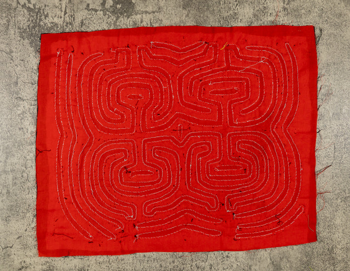 Black And Red Demolition Derby Track Mola