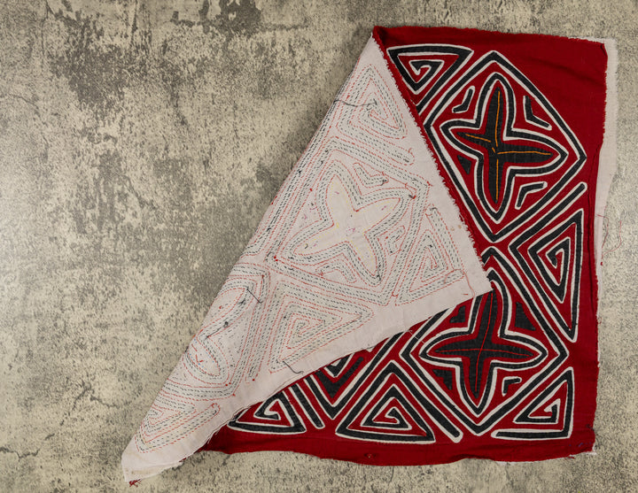 Burgundy And White Tropical Snowflakes Mola